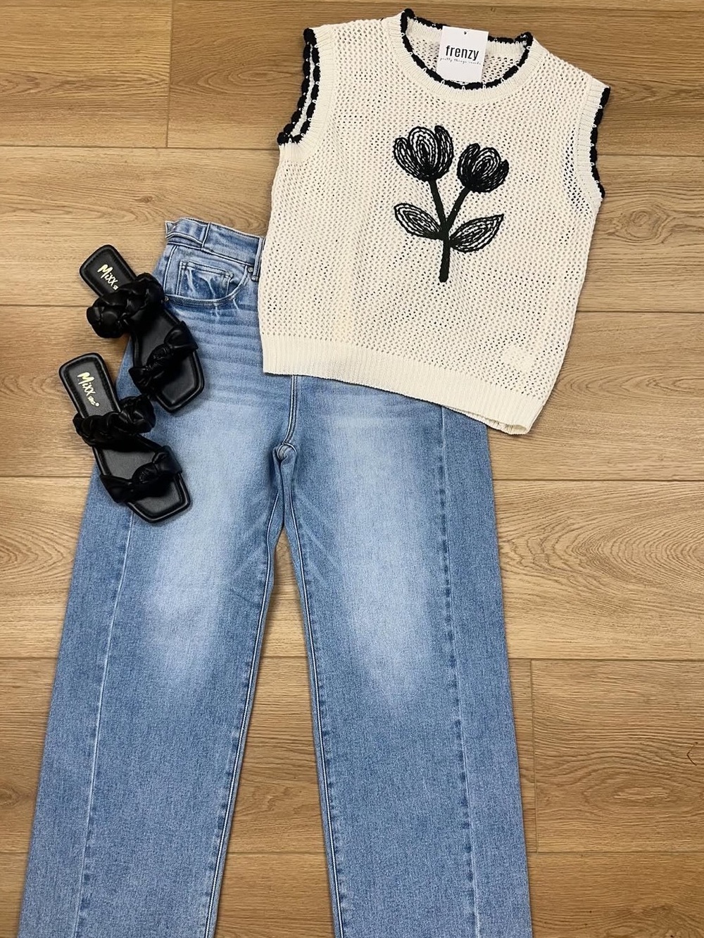 Knit Sleeveless Sweater